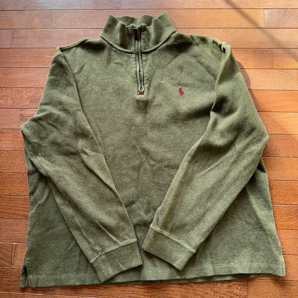 Ralph Lauren Classic Green Half-Zip Sweater
100% Cotton Size large